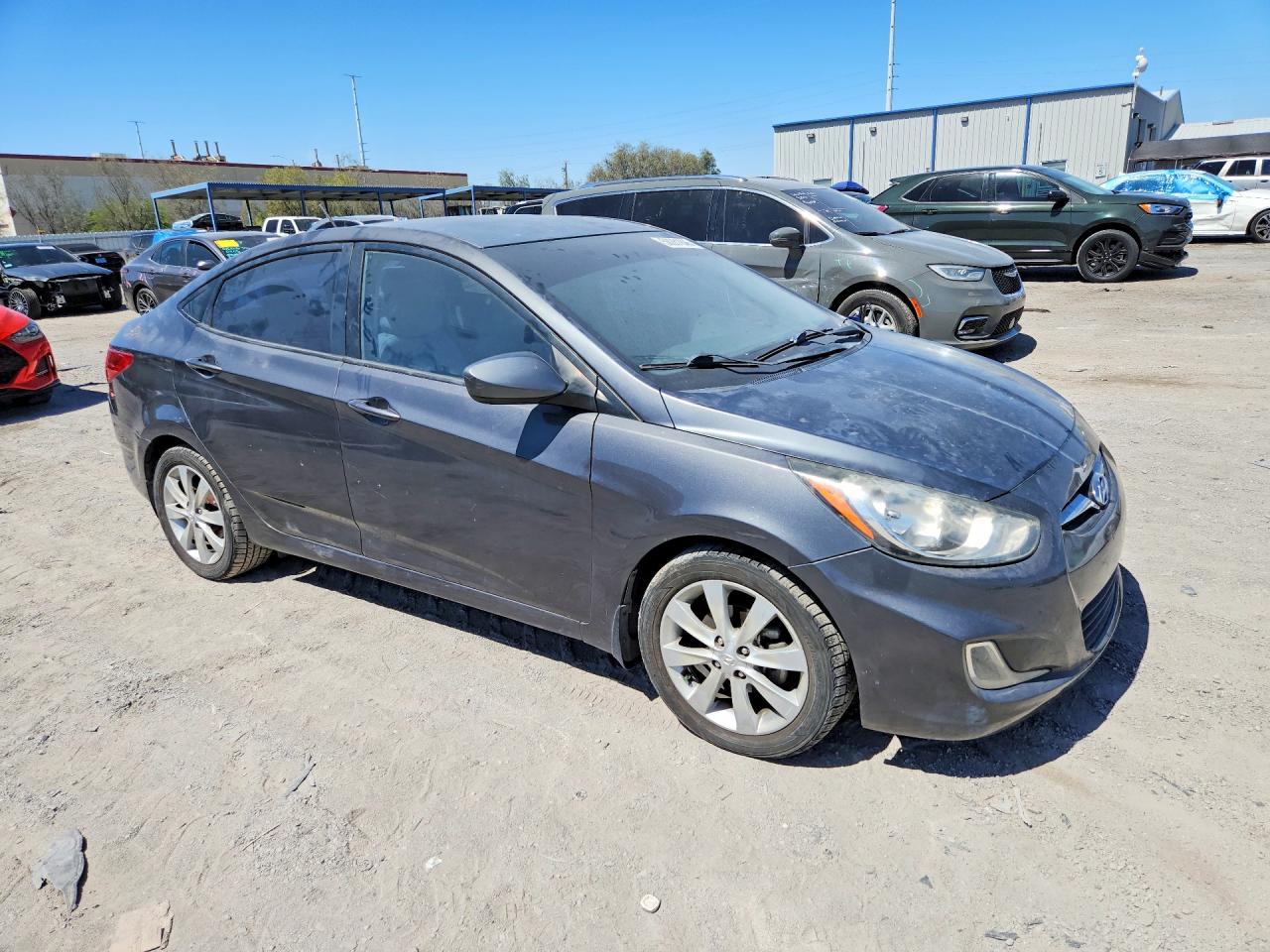 2012 HYUNDAI ACCENT
