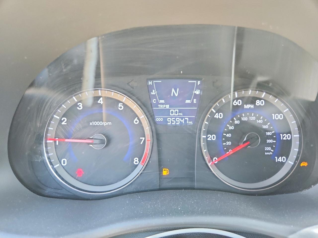 2012 HYUNDAI ACCENT