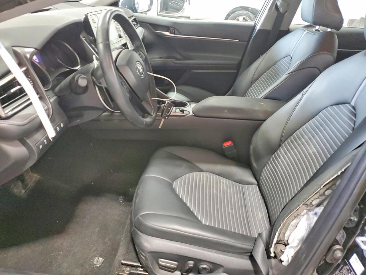 2023 TOYOTA CAMRY