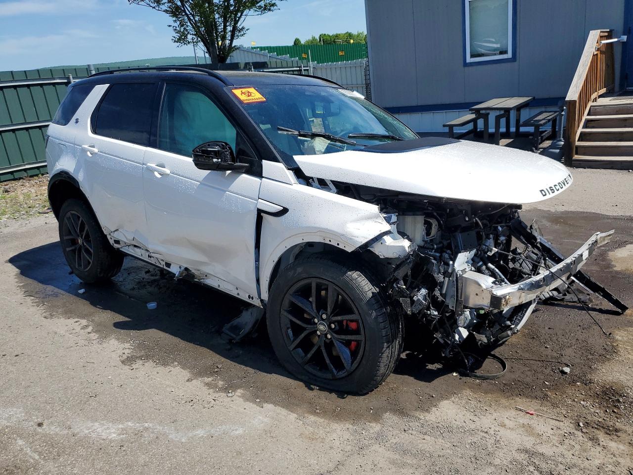 2024 LAND ROVER DISCOVERY