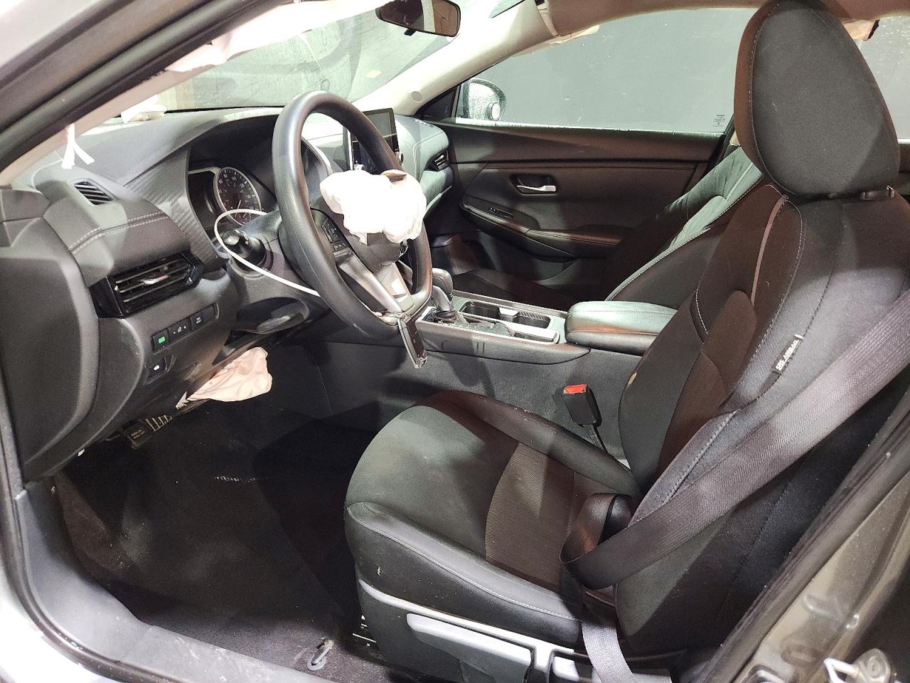 2024 NISSAN SENTRA