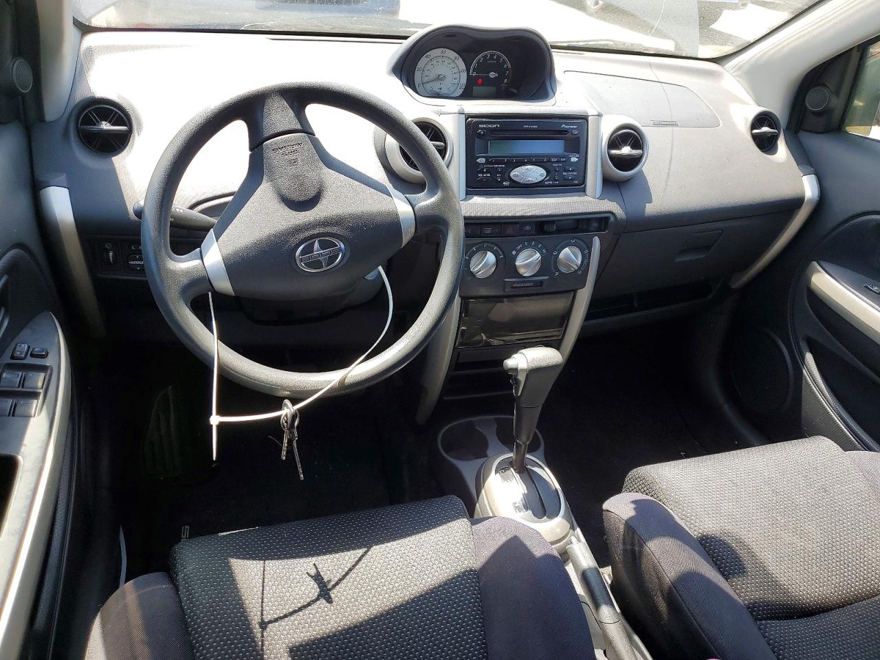 2005 SCION XA