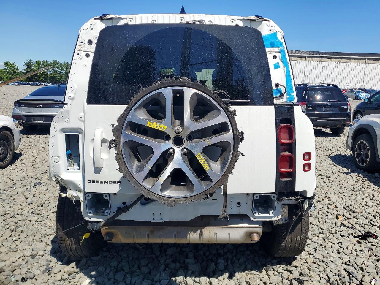 2024 LAND ROVER DEFENDER