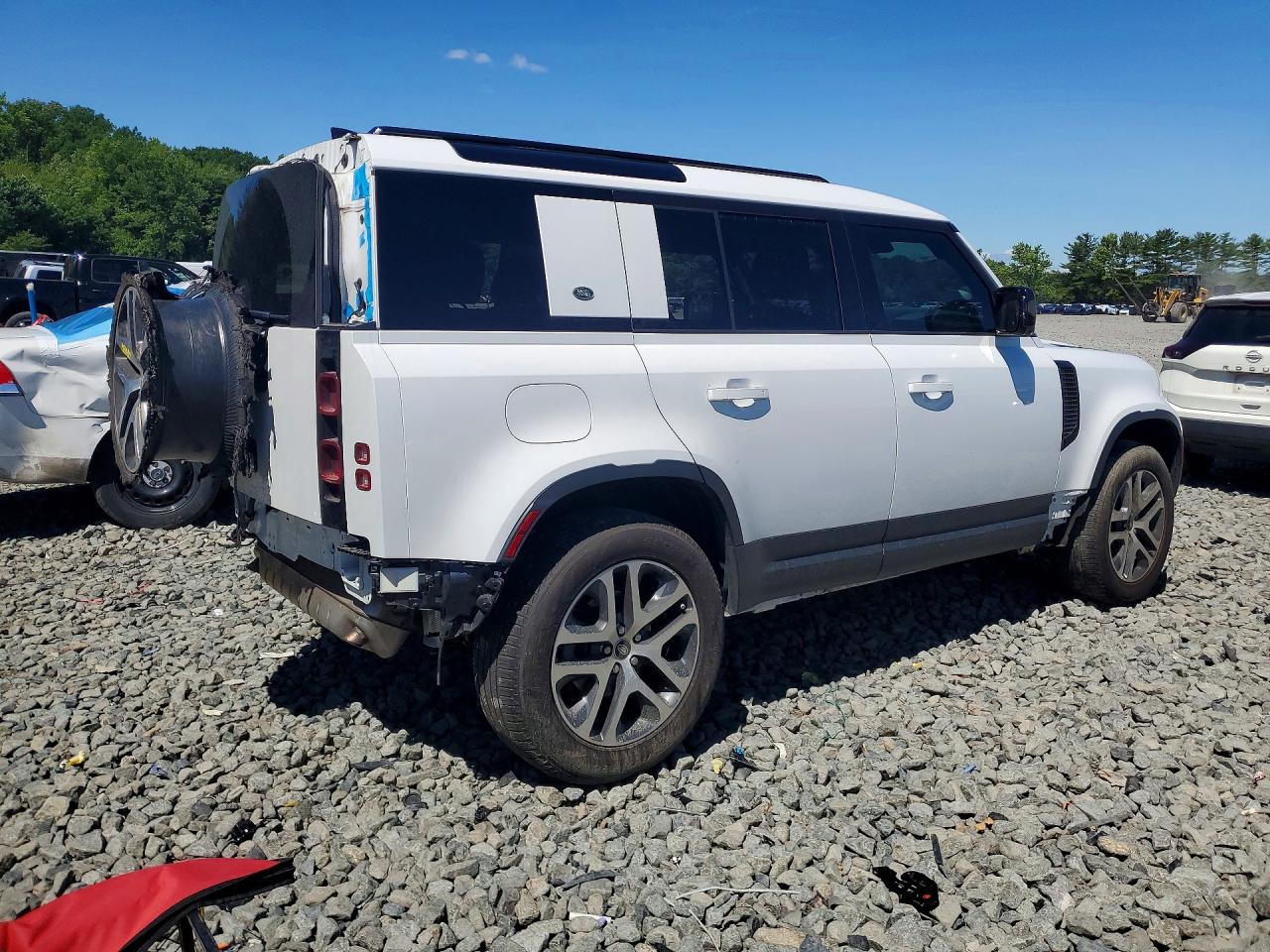 2024 LAND ROVER DEFENDER