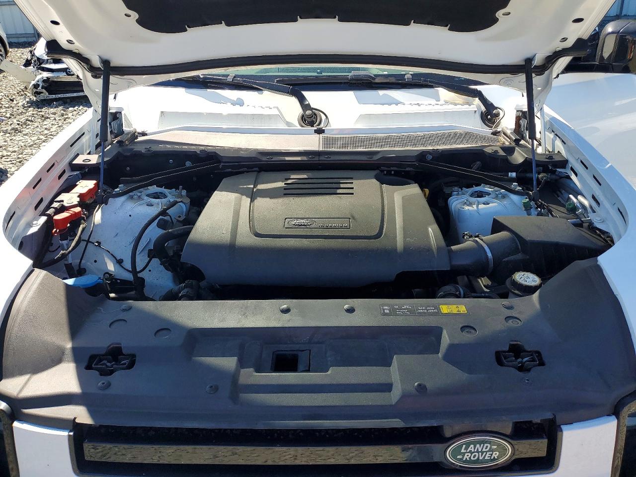 2024 LAND ROVER DEFENDER