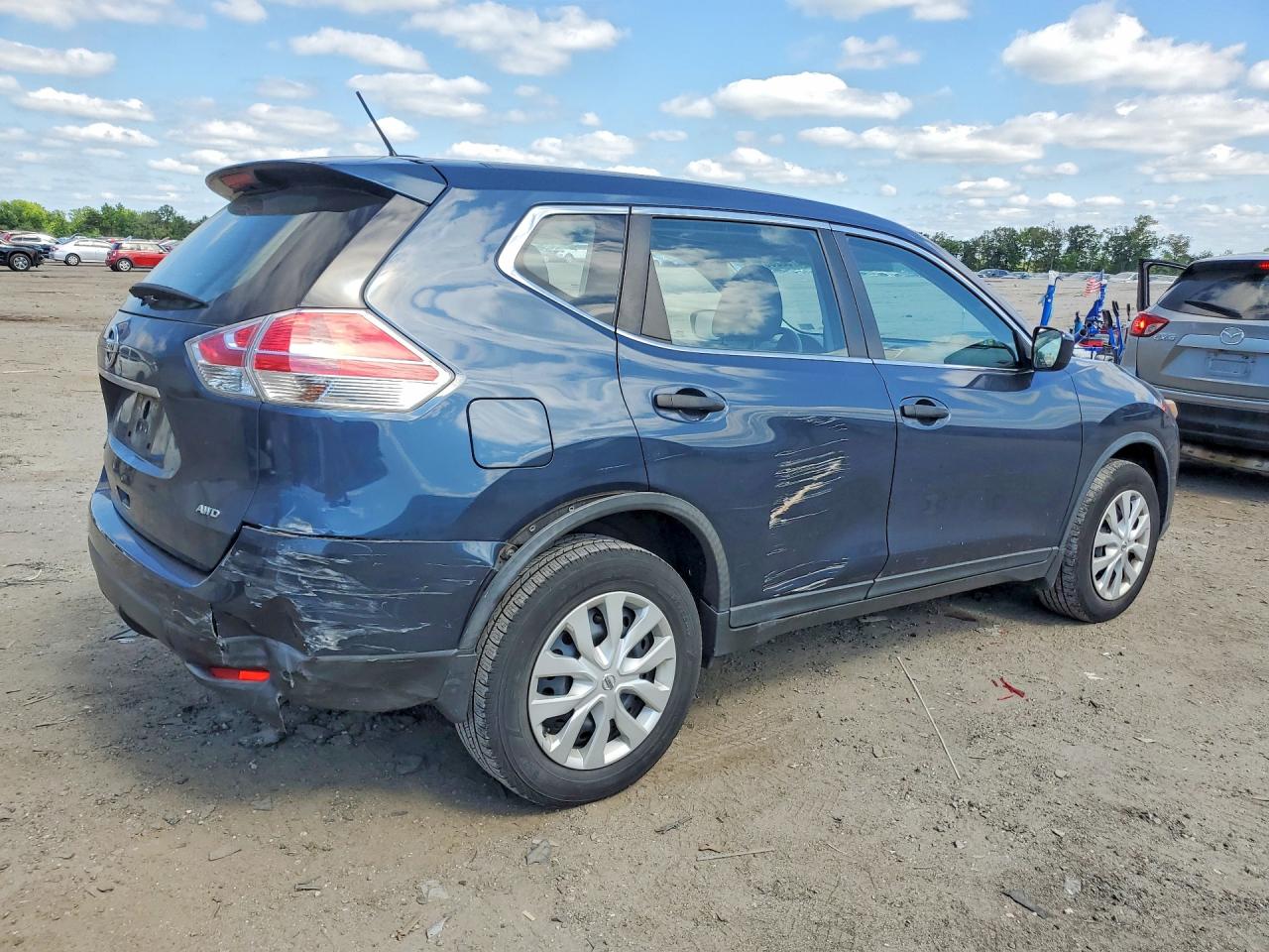 2016 NISSAN ROGUE
