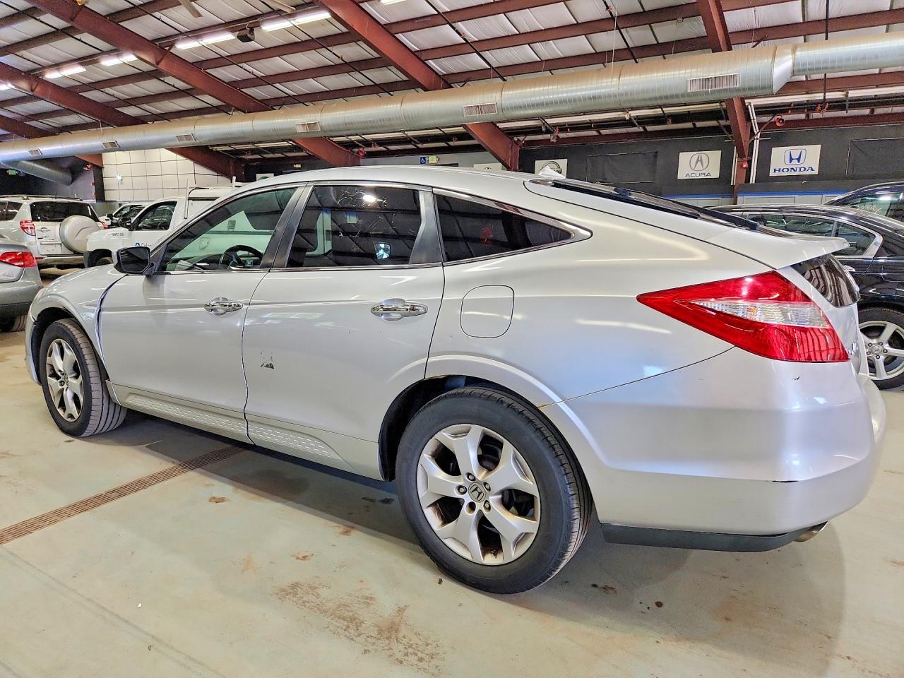 2012 HONDA CROSSTOUR
