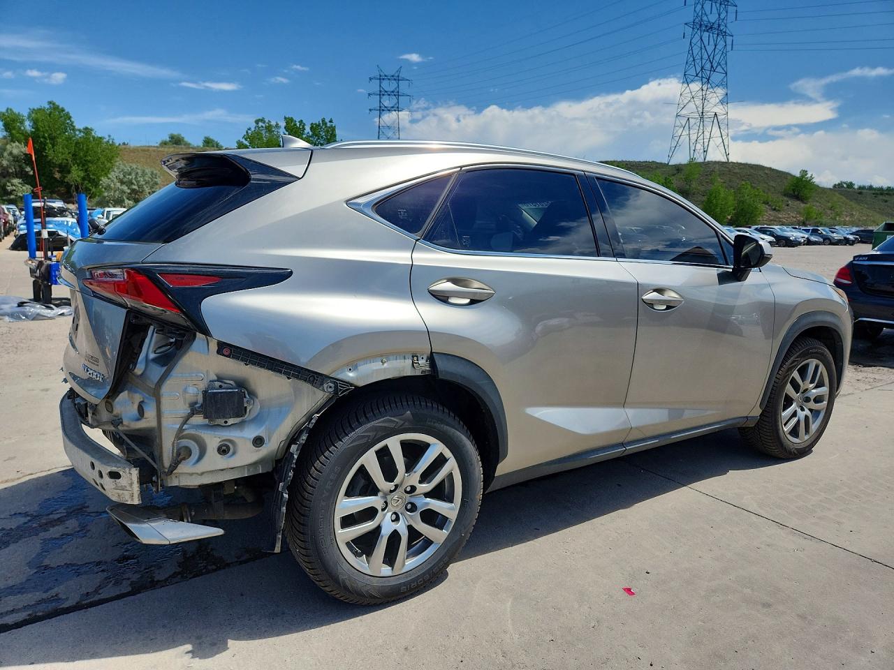 2015 LEXUS NX