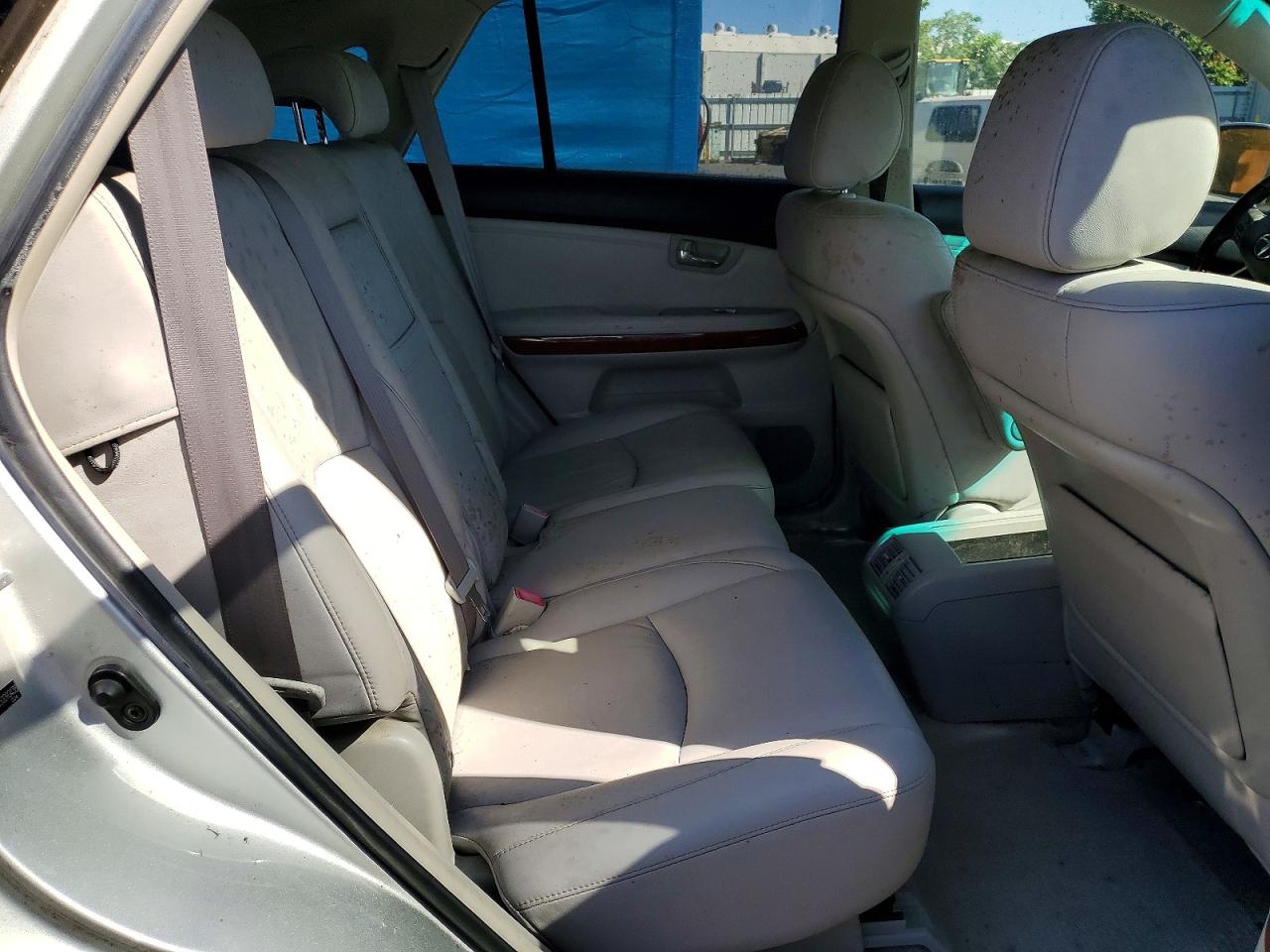 2005 LEXUS RX330