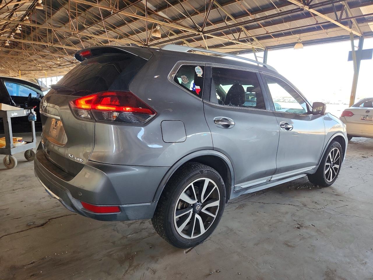 2019 NISSAN ROGUE
