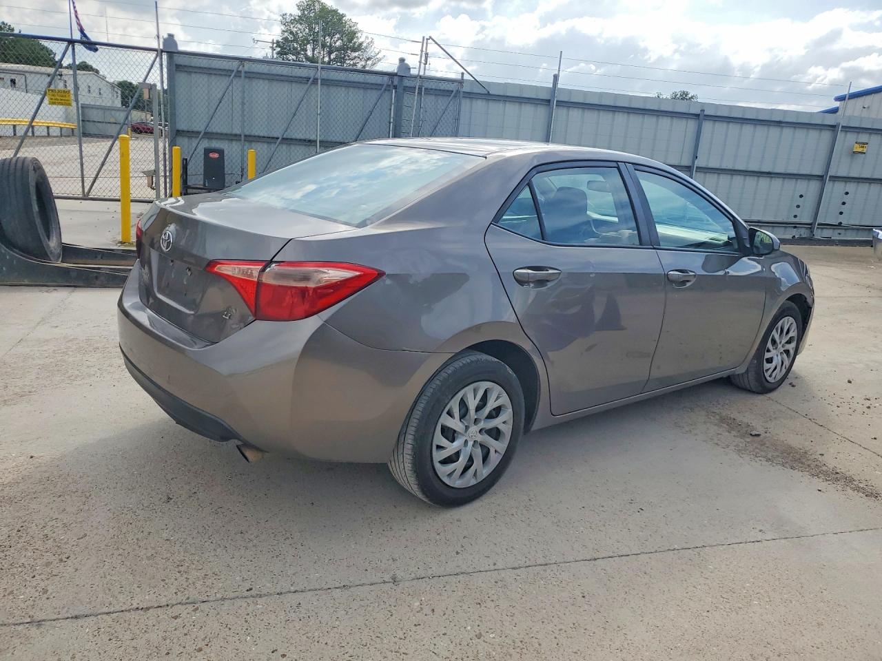 2019 TOYOTA COROLLA