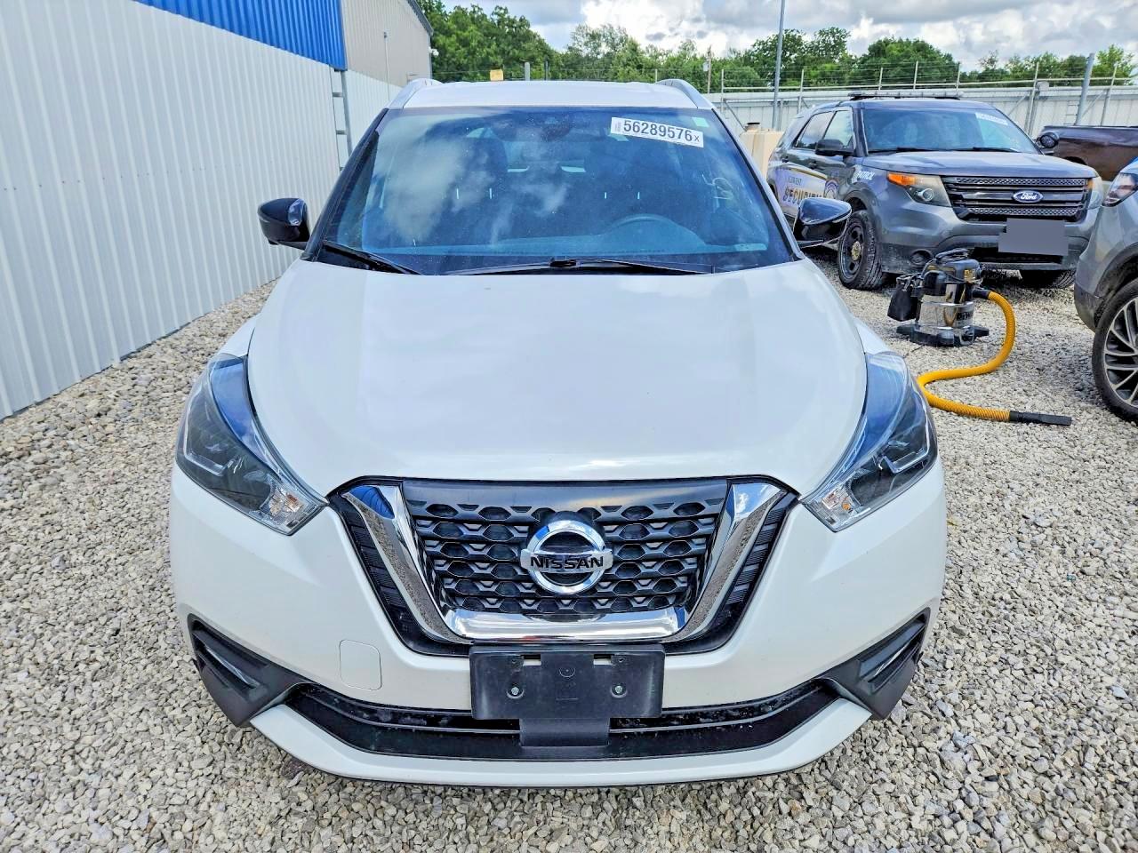 2020 NISSAN KICKS