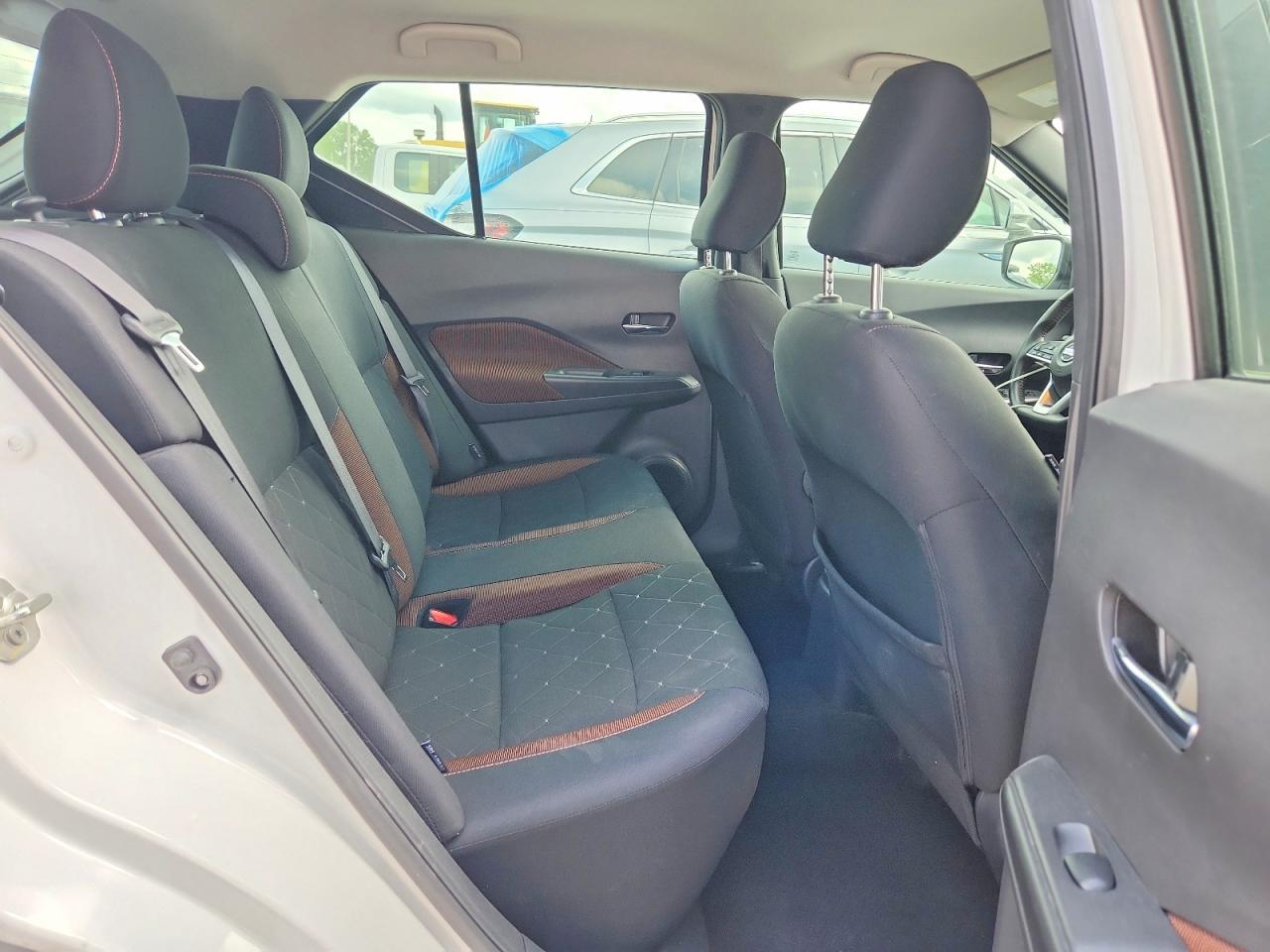 2020 NISSAN KICKS