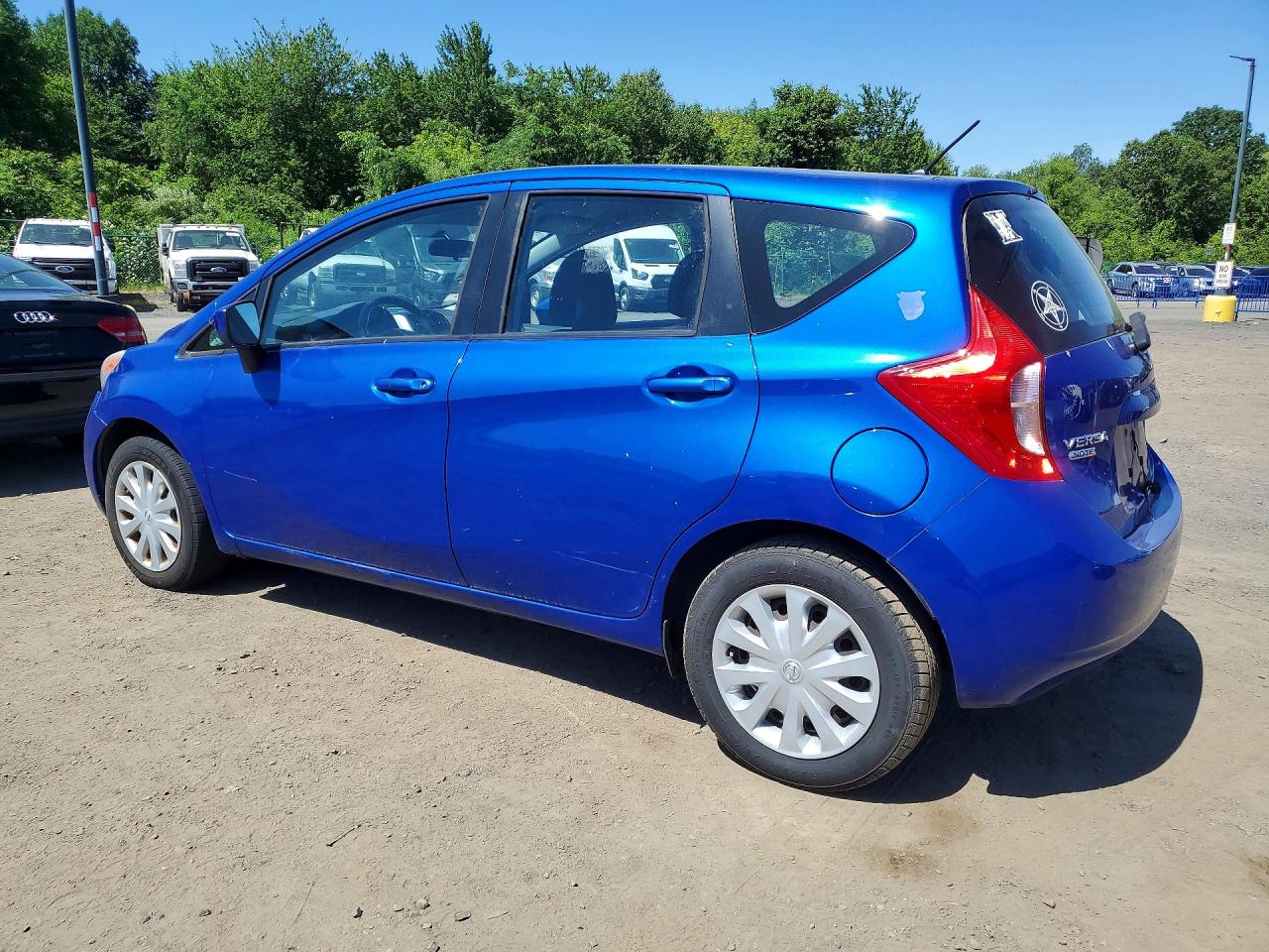 2015 NISSAN VERSA