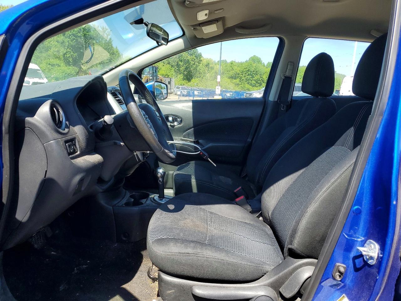 2015 NISSAN VERSA
