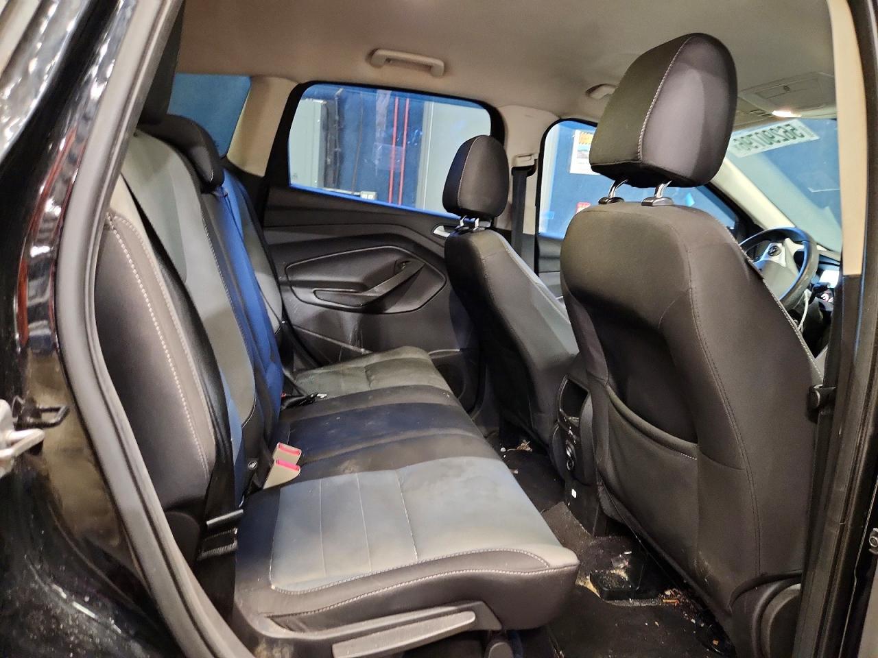 2016 FORD ESCAPE