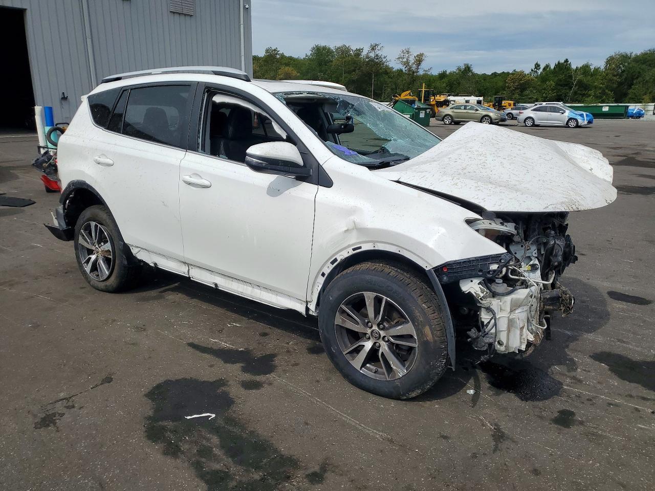 2016 TOYOTA RAV4