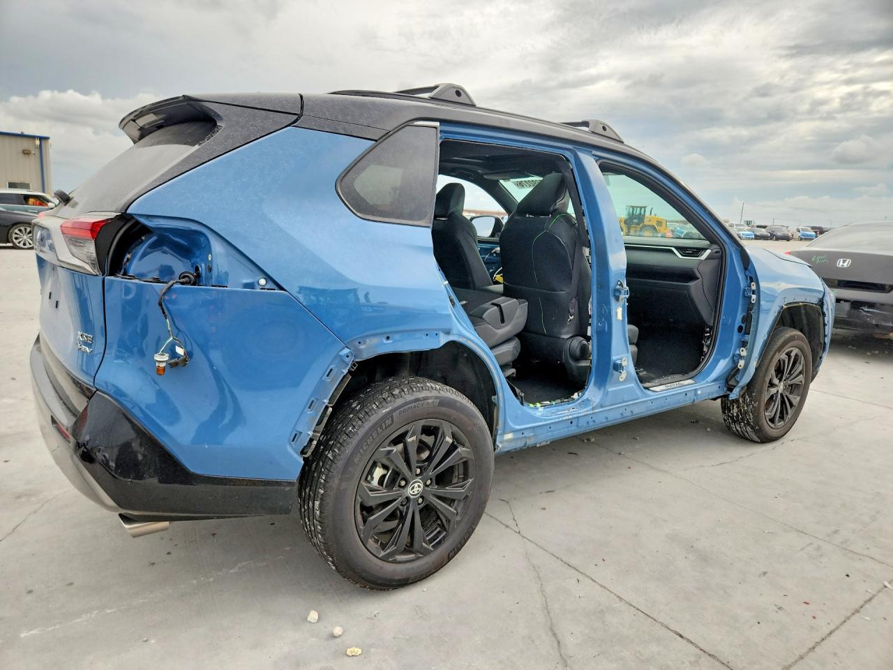 2025 TOYOTA RAV4