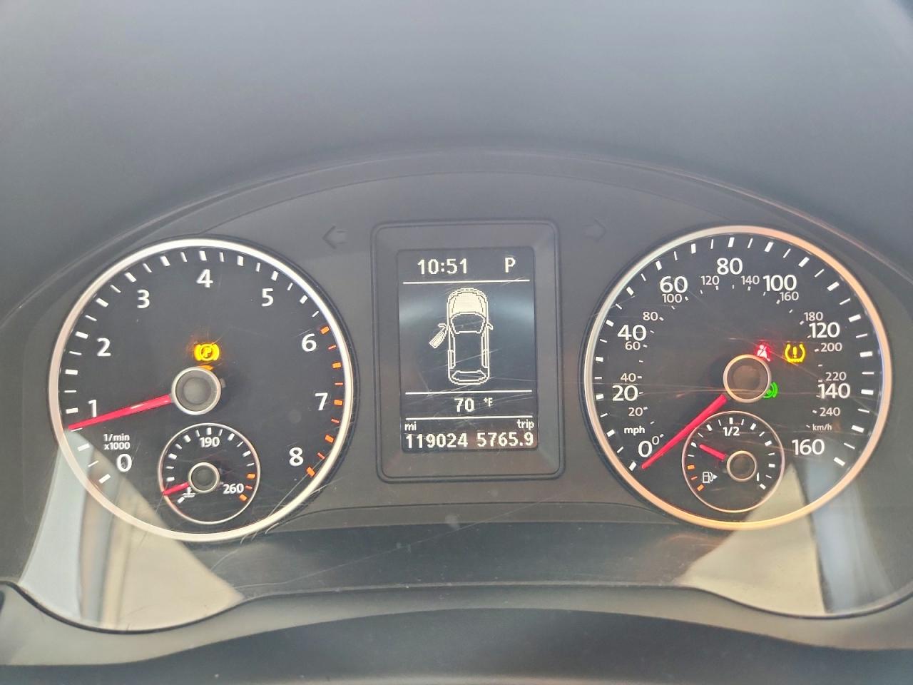 2016 VOLKSWAGEN TIGUAN