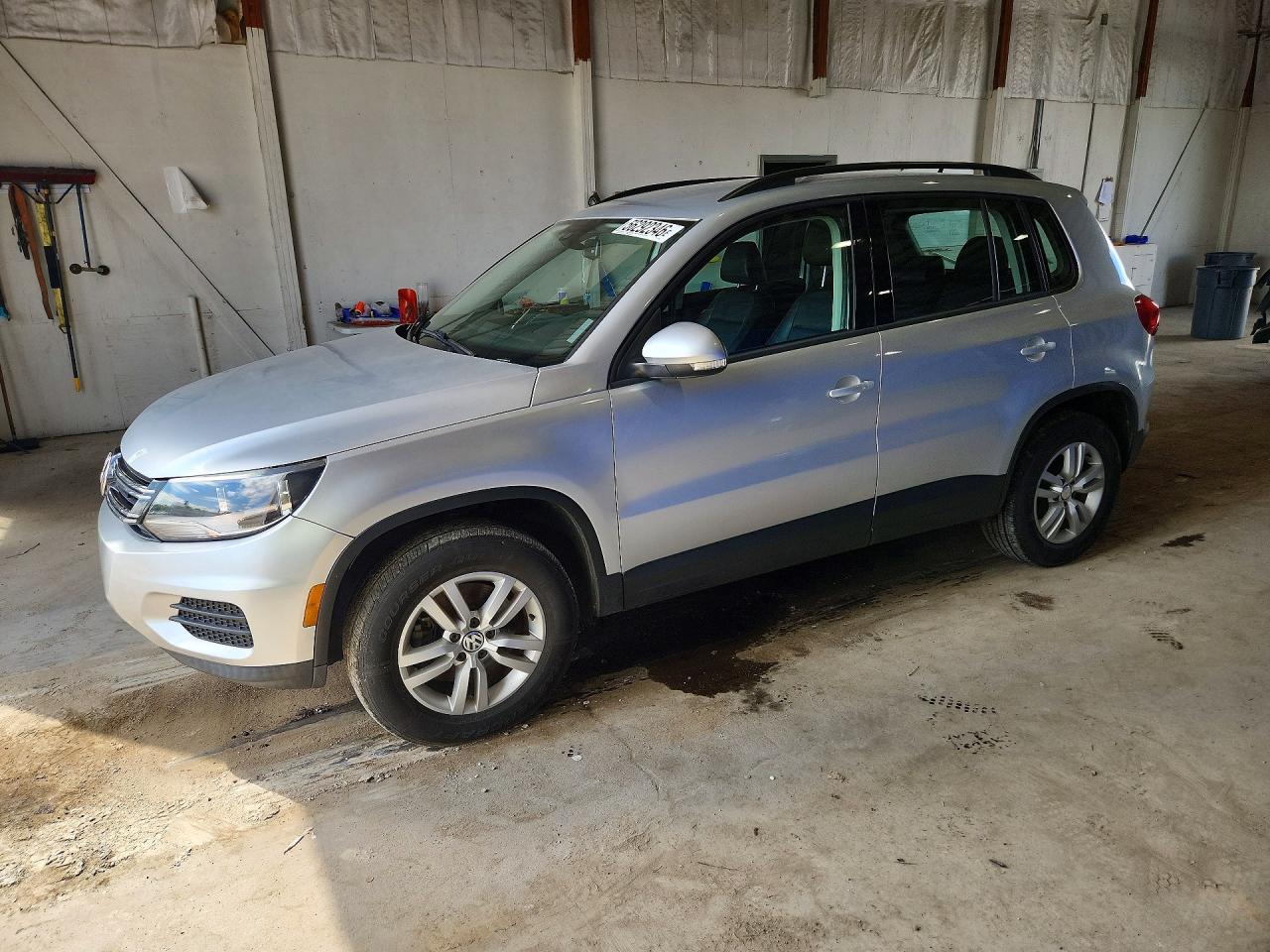 2016 VOLKSWAGEN TIGUAN