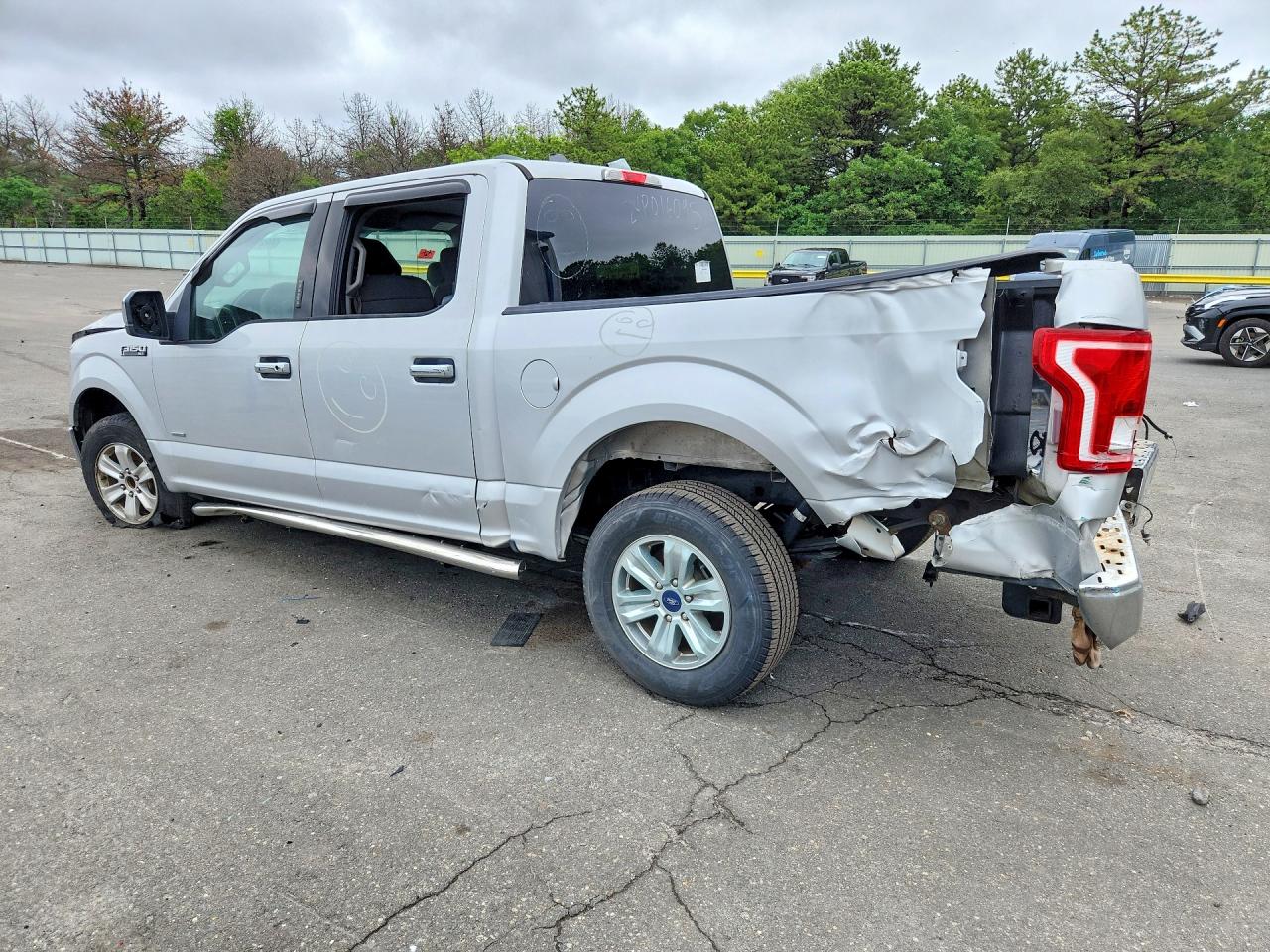2017 FORD F150