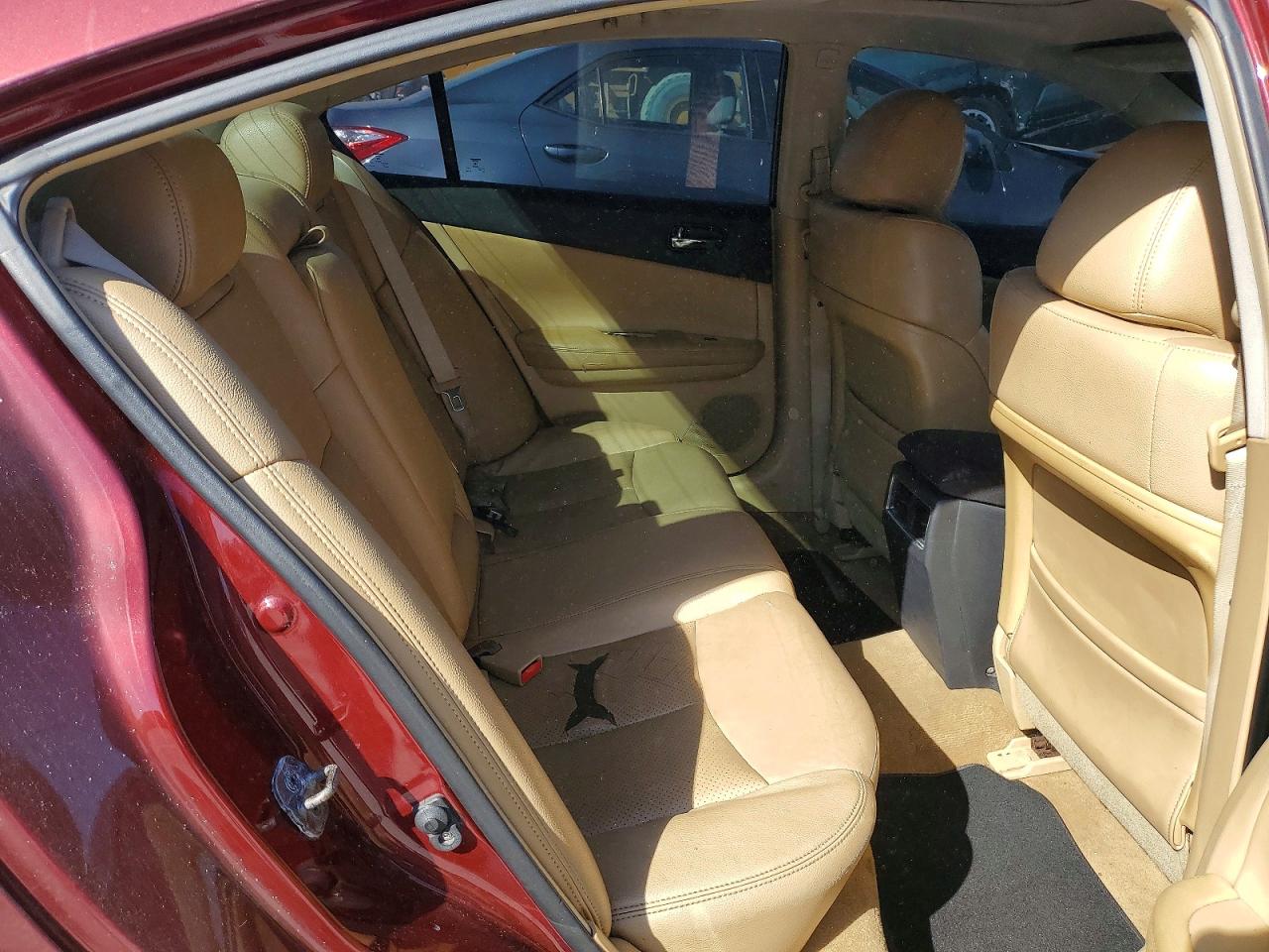 2010 NISSAN MAXIMA
