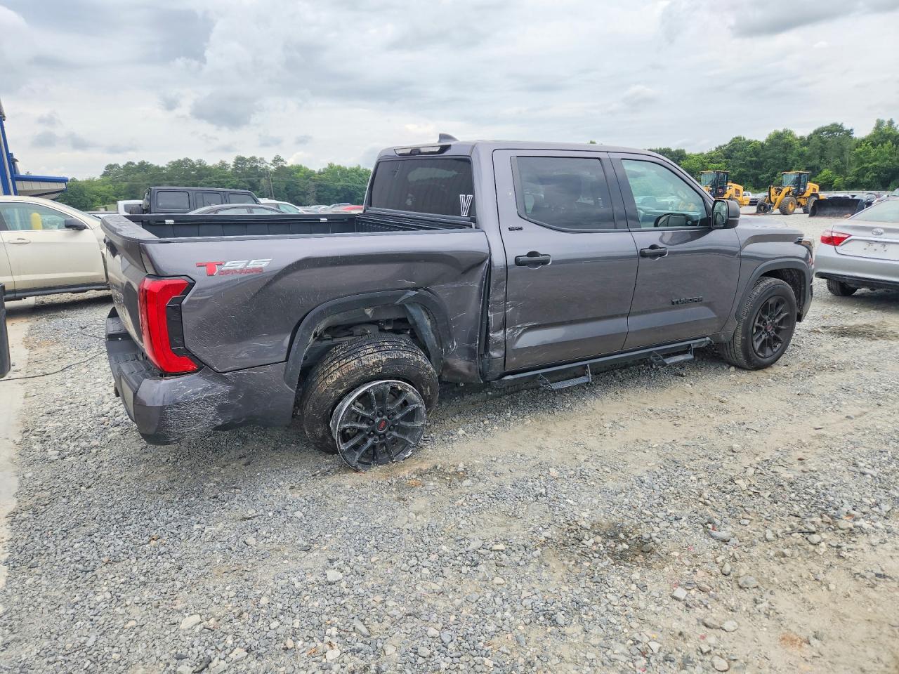 2022 TOYOTA TUNDRA