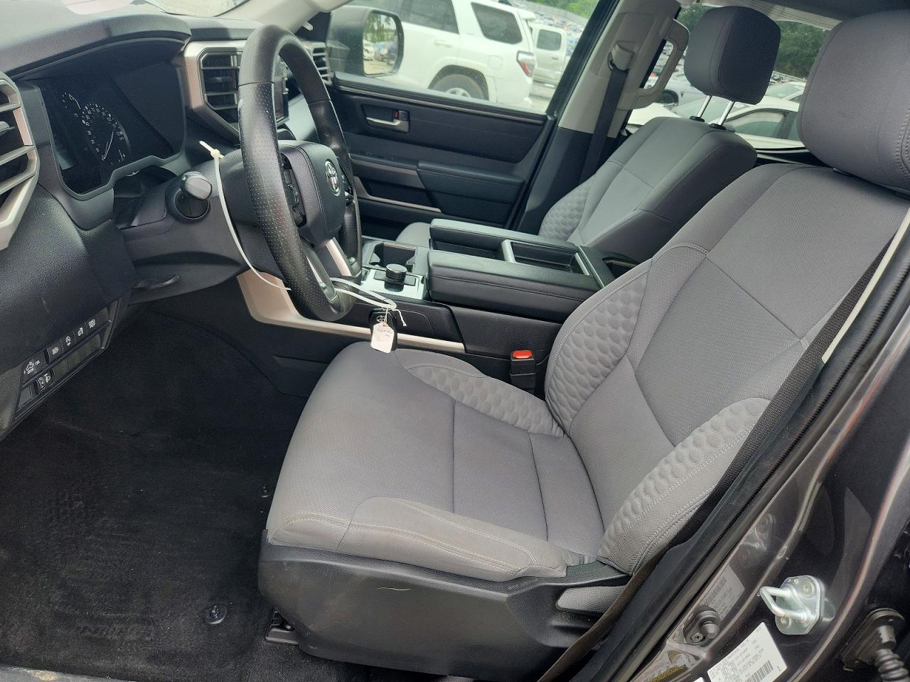2022 TOYOTA TUNDRA