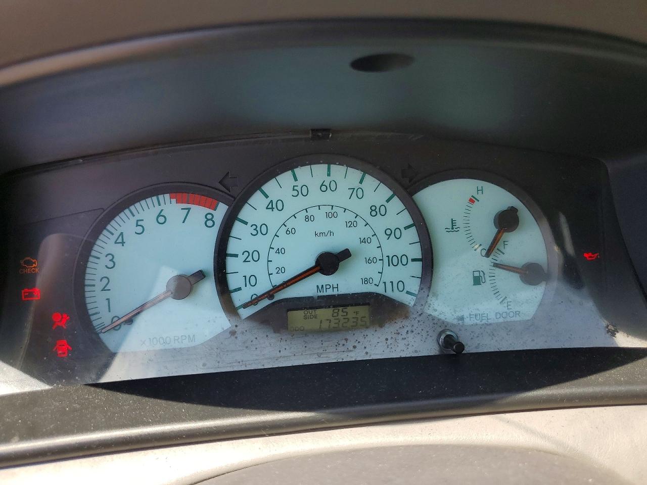2003 TOYOTA COROLLA