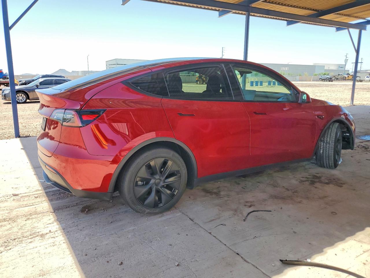 2025 TESLA MODEL Y