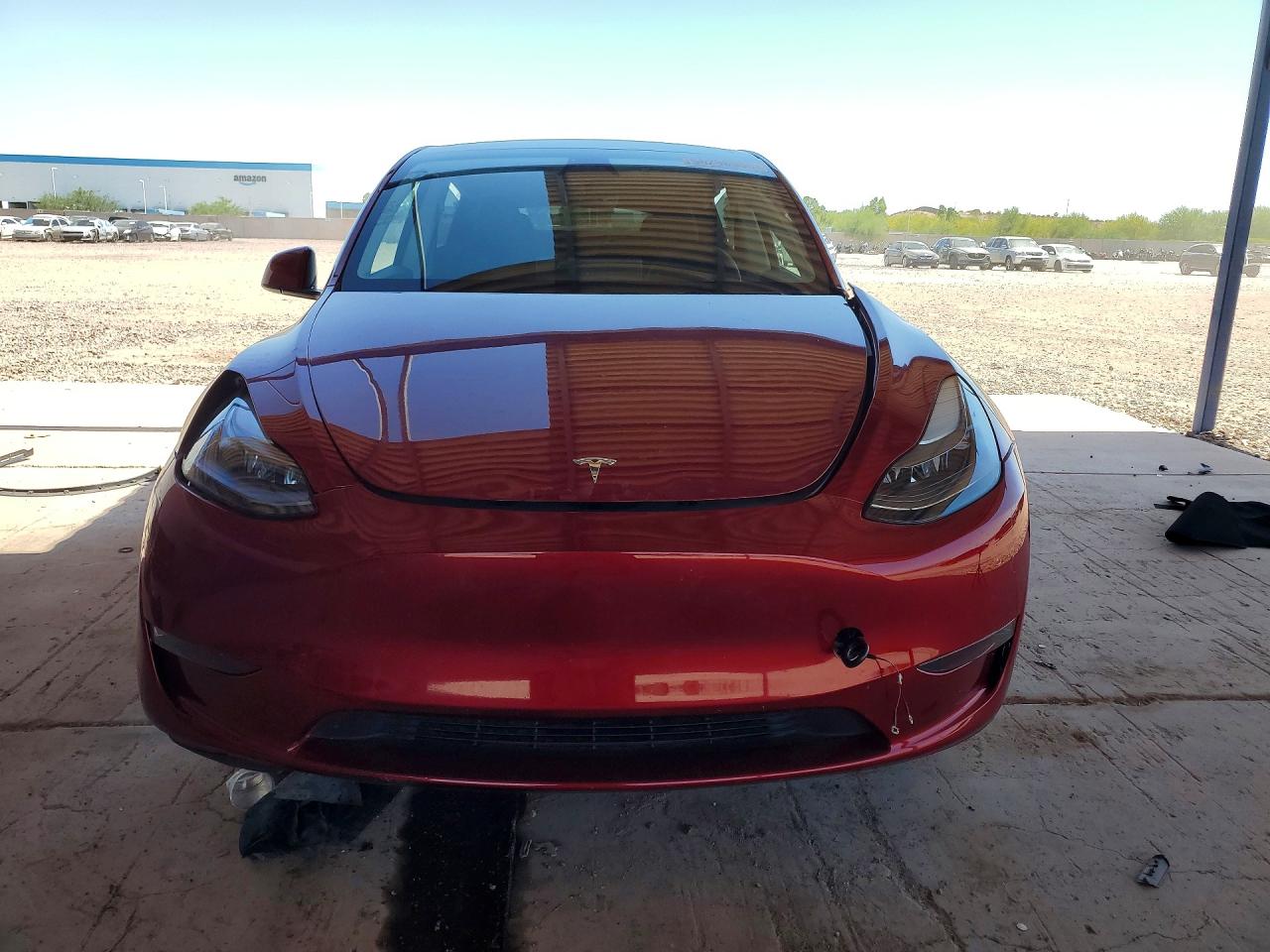 2025 TESLA MODEL Y