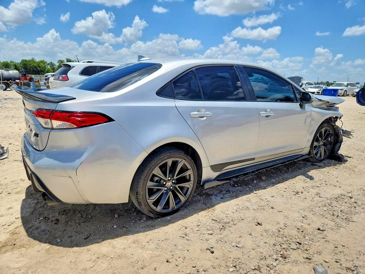 2024 TOYOTA COROLLA