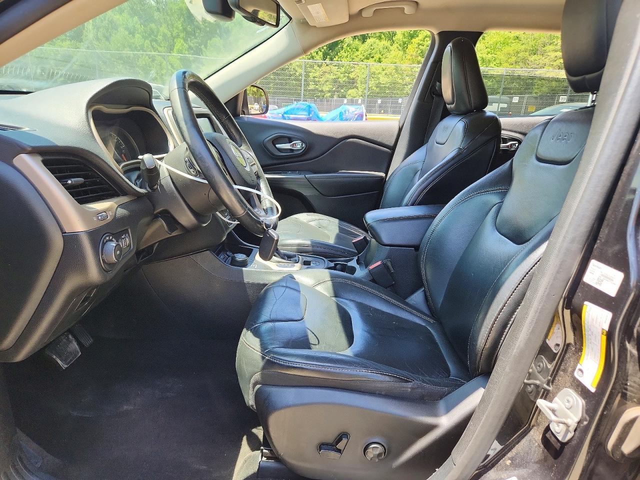 2016 JEEP CHEROKEE