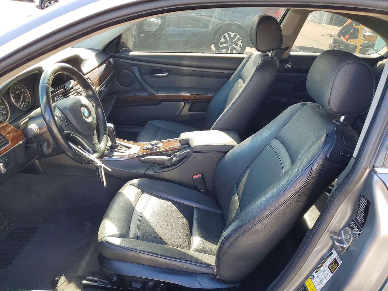2011 BMW 3 SERIES