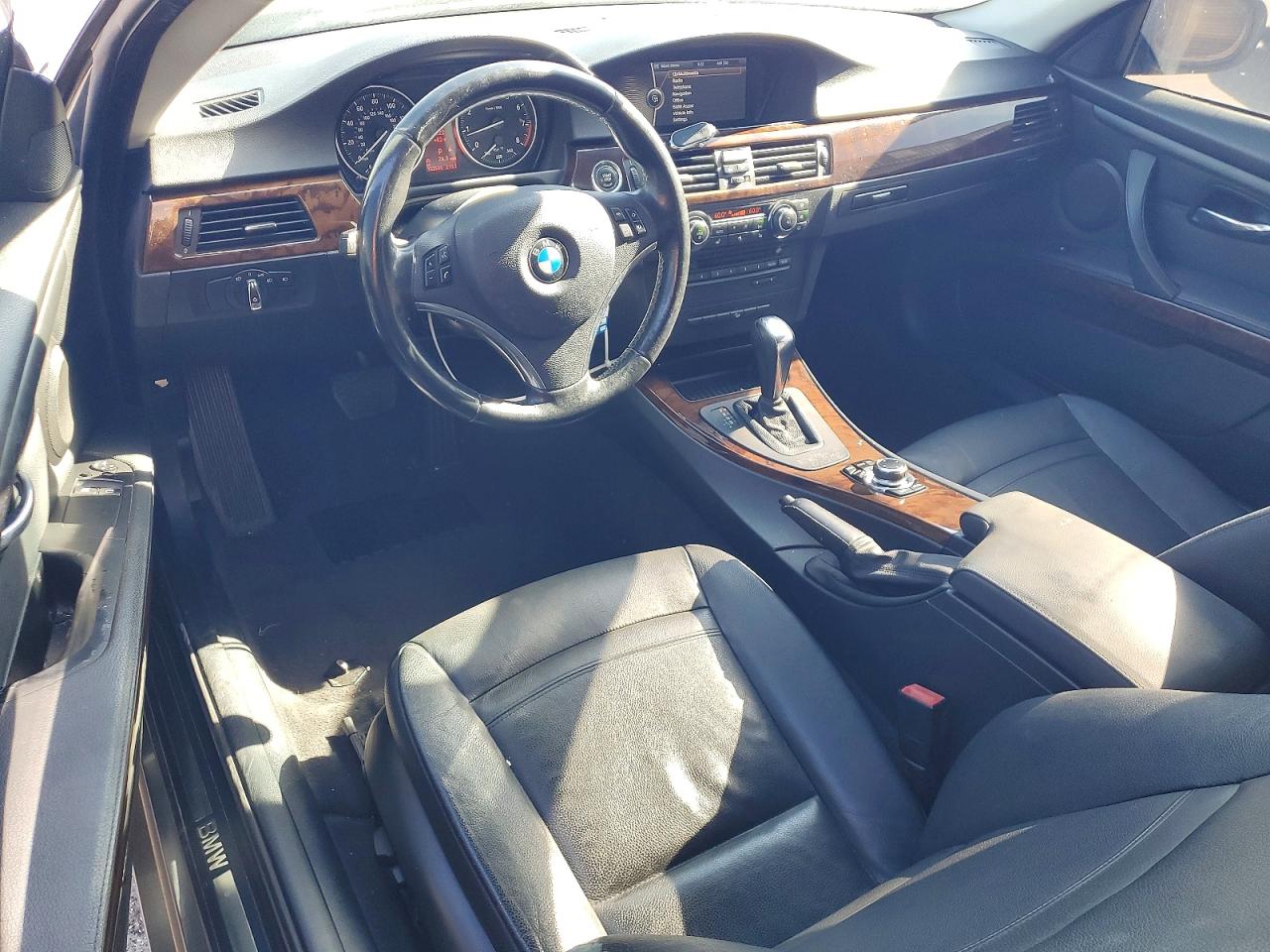 2011 BMW 3 SERIES