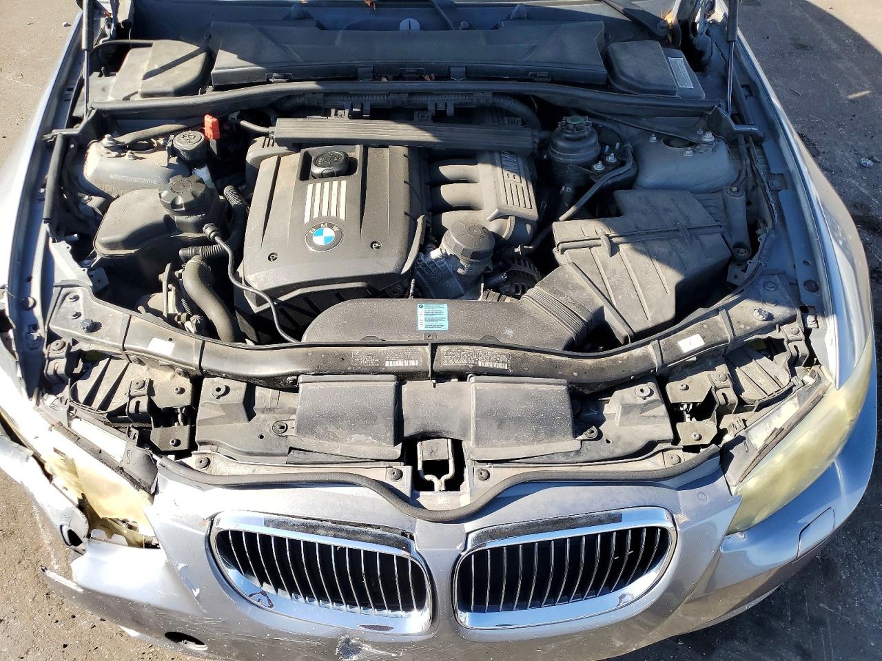 2011 BMW 3 SERIES