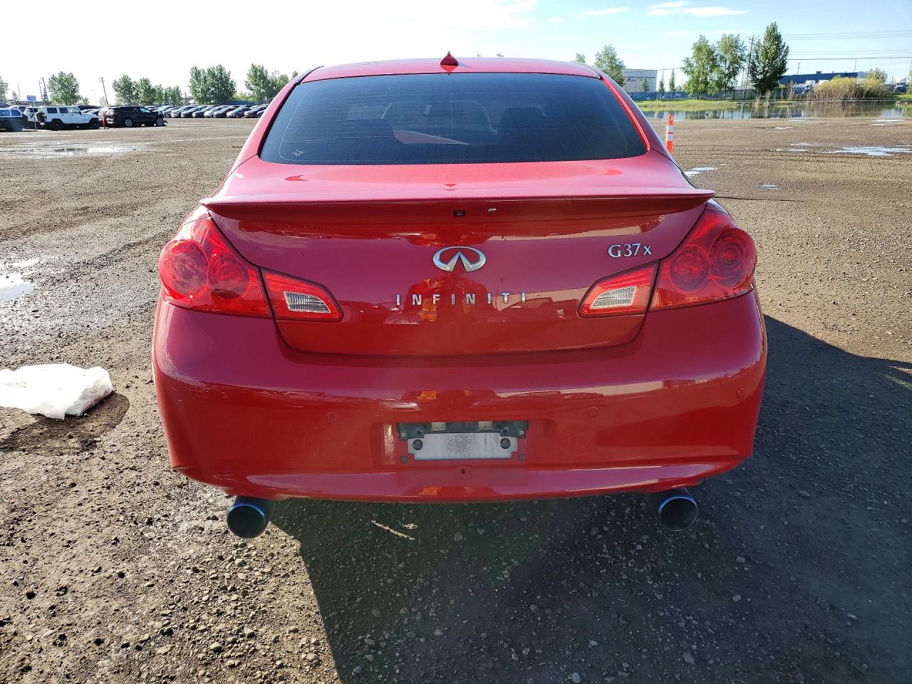 2013 INFINITI G37