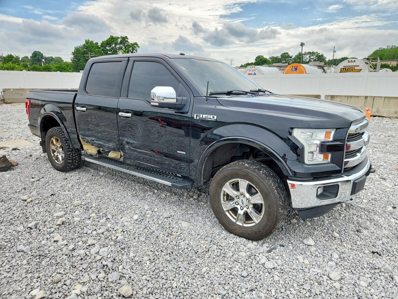 2016 FORD F150