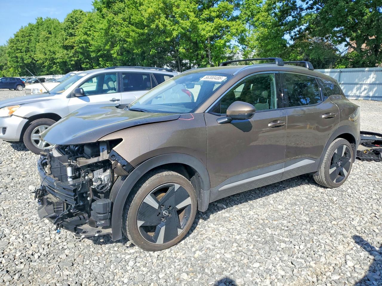 2025 NISSAN KICKS