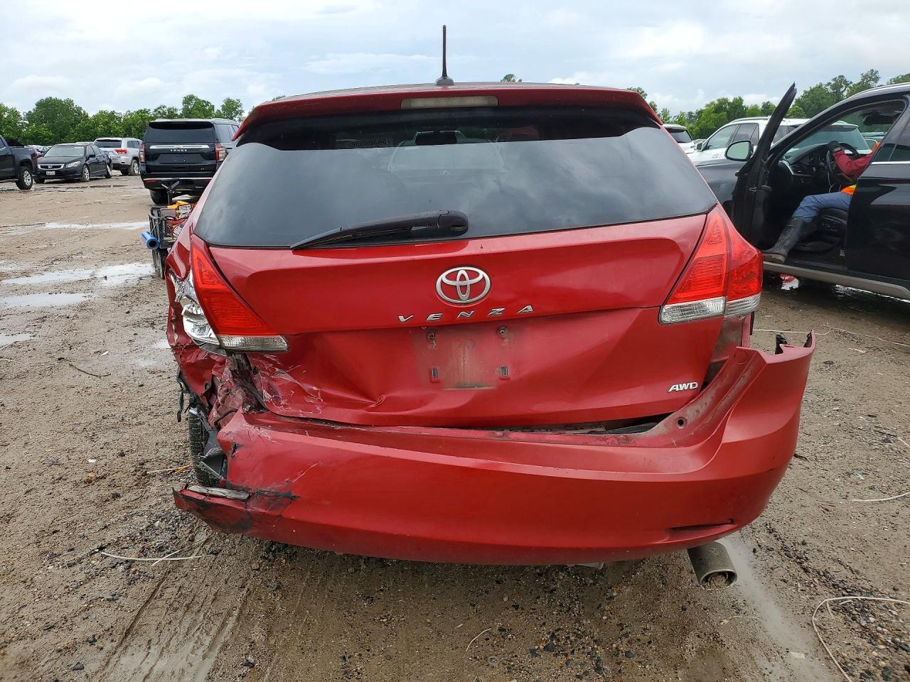 2010 TOYOTA VENZA