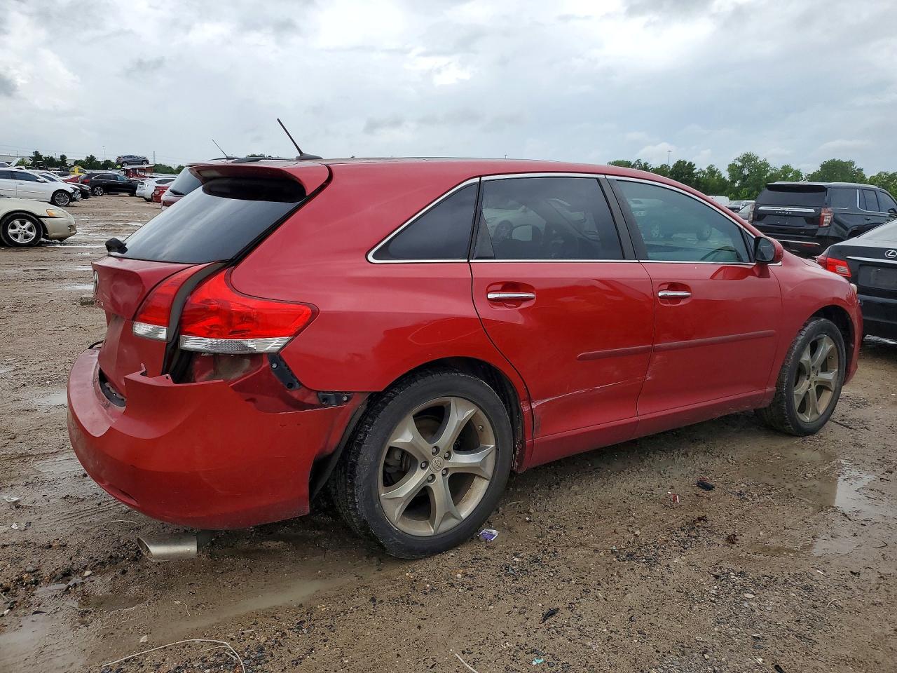 2010 TOYOTA VENZA