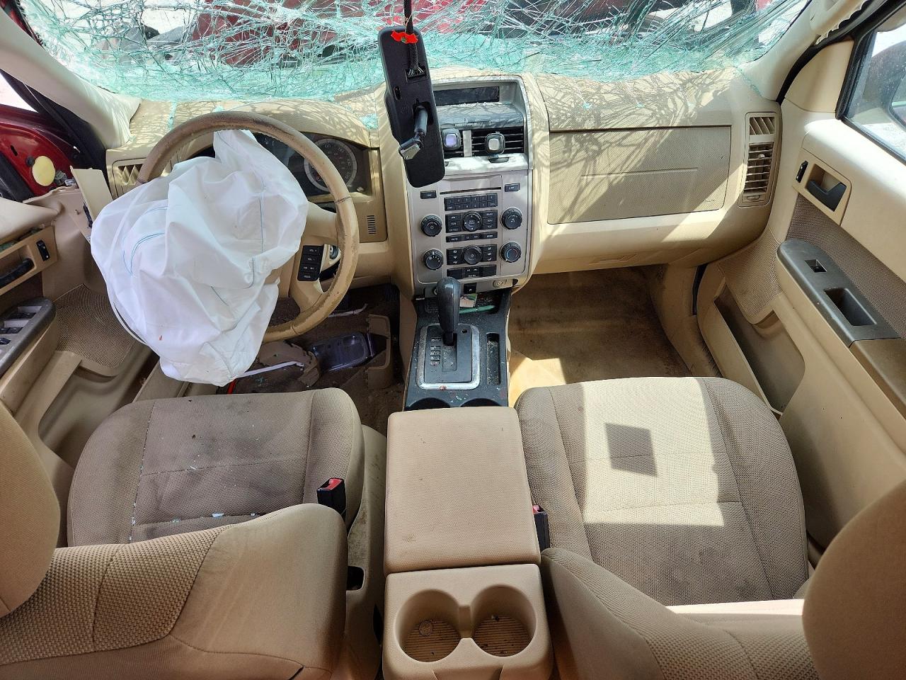 2009 FORD ESCAPE