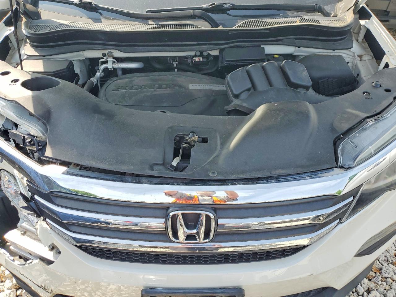 2017 HONDA PILOT