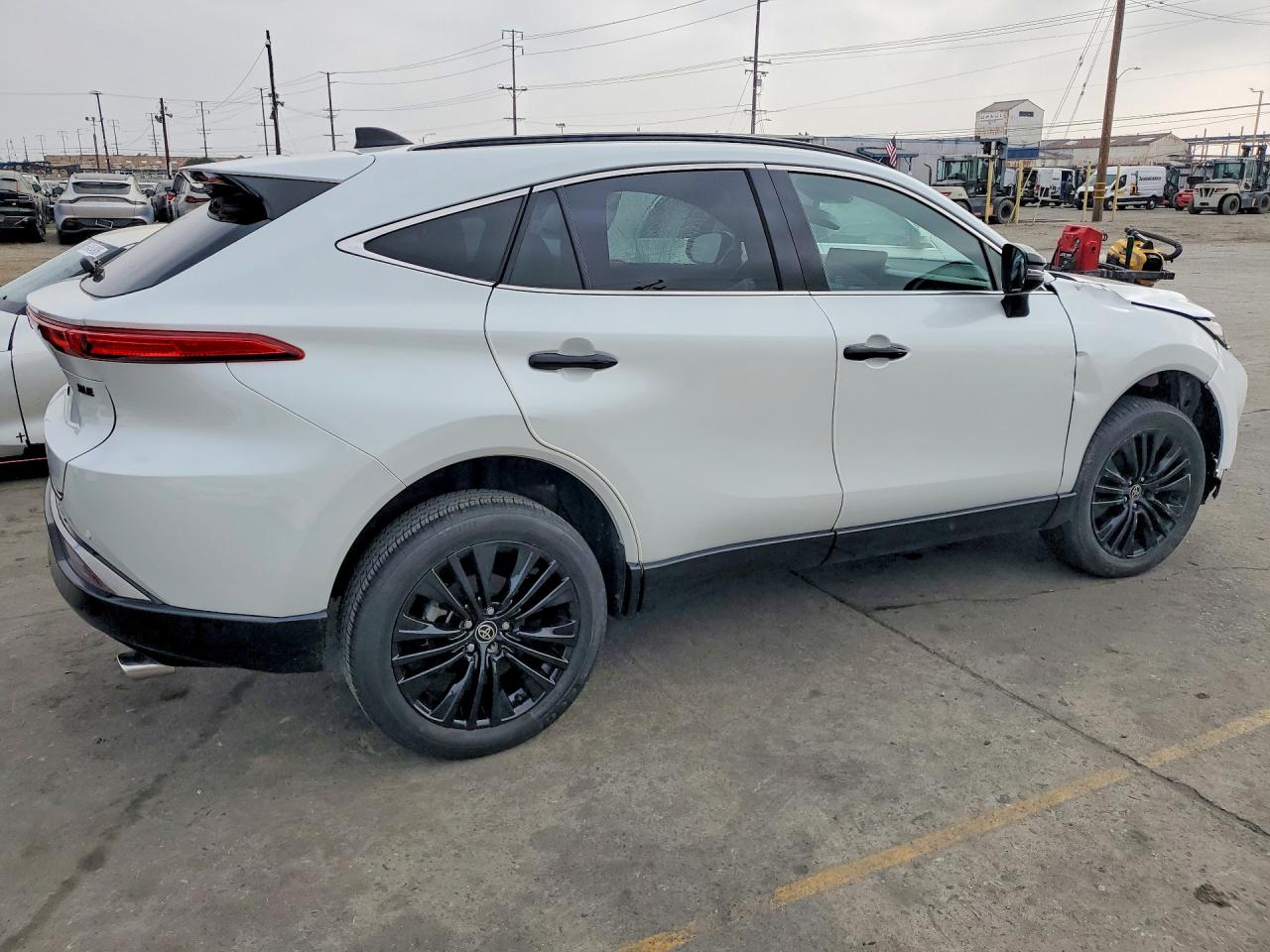2024 TOYOTA VENZA