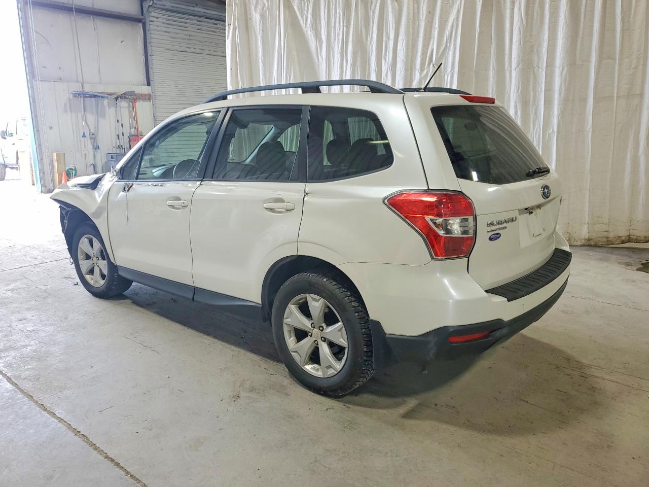 2015 SUBARU FORESTER