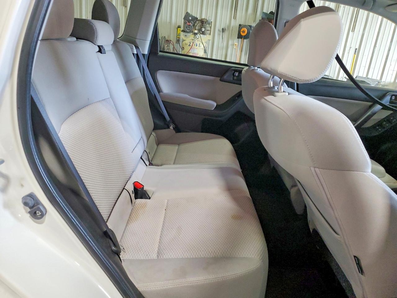 2015 SUBARU FORESTER