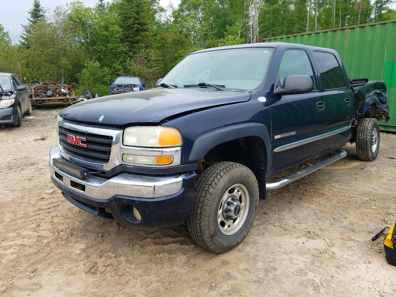 2005 GMC SIERRA