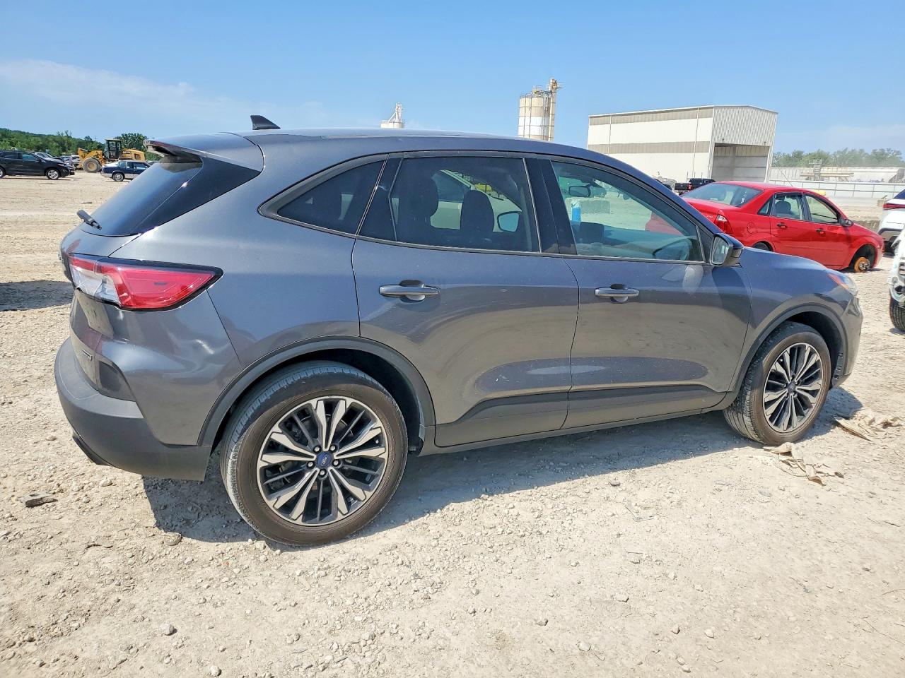 2021 FORD ESCAPE