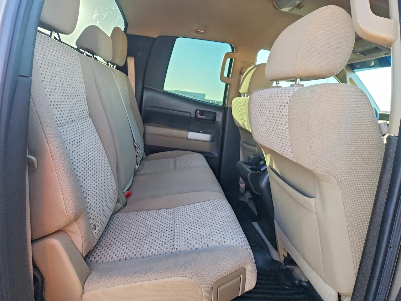 2009 TOYOTA TUNDRA