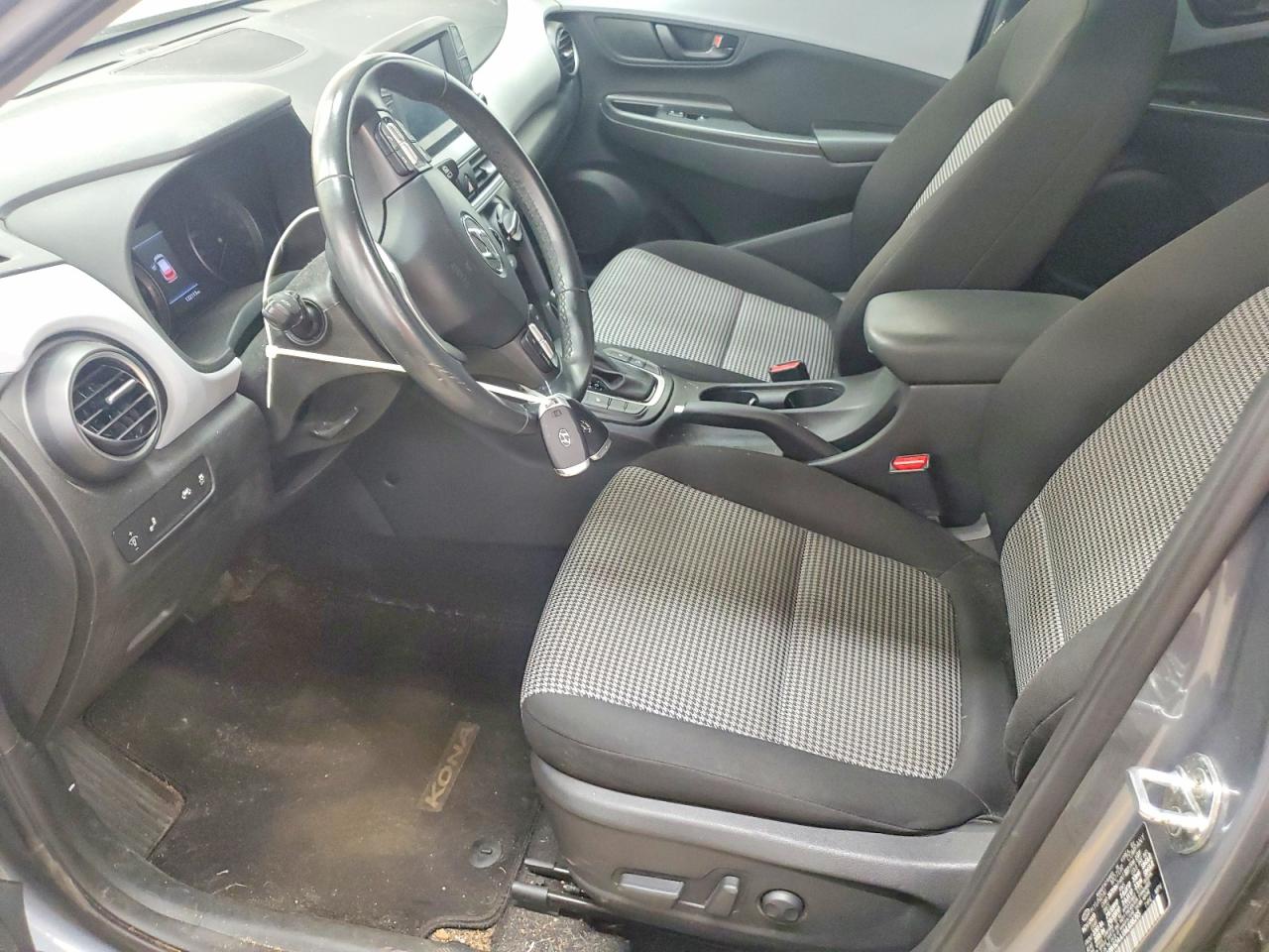 2021 HYUNDAI KONA